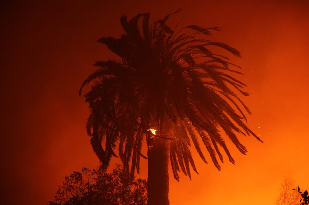 Los Angeles: Drittes Feuer ausgebrochen – über 52’000 Evakuierungen
