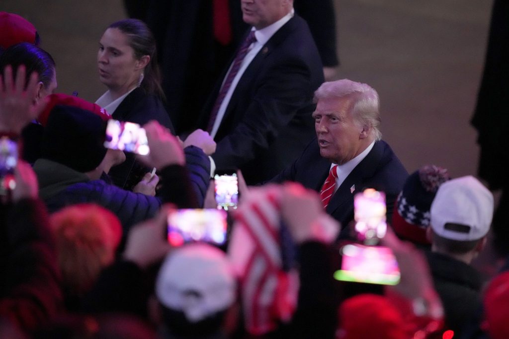 Trump feiert sich bereits vor Vereidigung