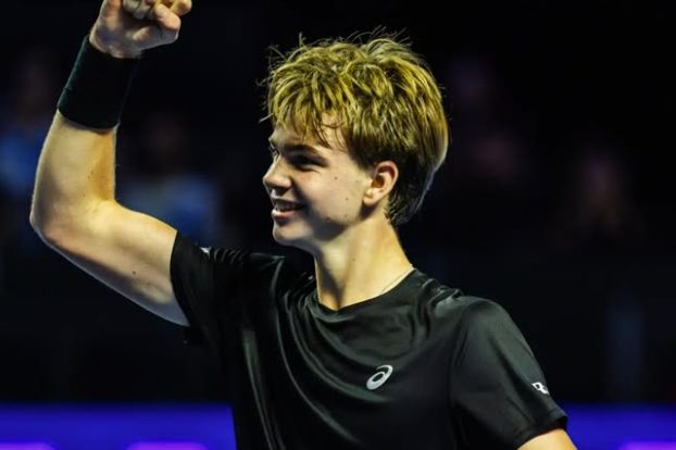 Henry Bernet spielt in Melbourne um den Juniorentitel