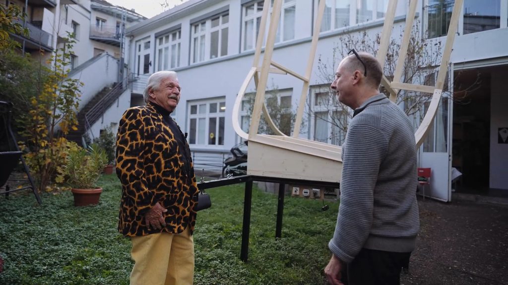 Vorfasnachts-Fieber mit -minu: Die Arbeit hinter dem Laternen-Gestell