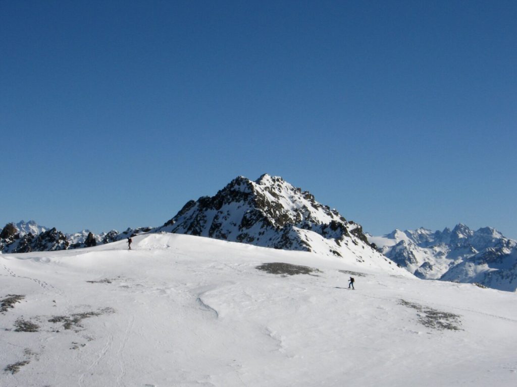 Münchensteiner Solarfirma baut alpine Grosssanlage in Klosters