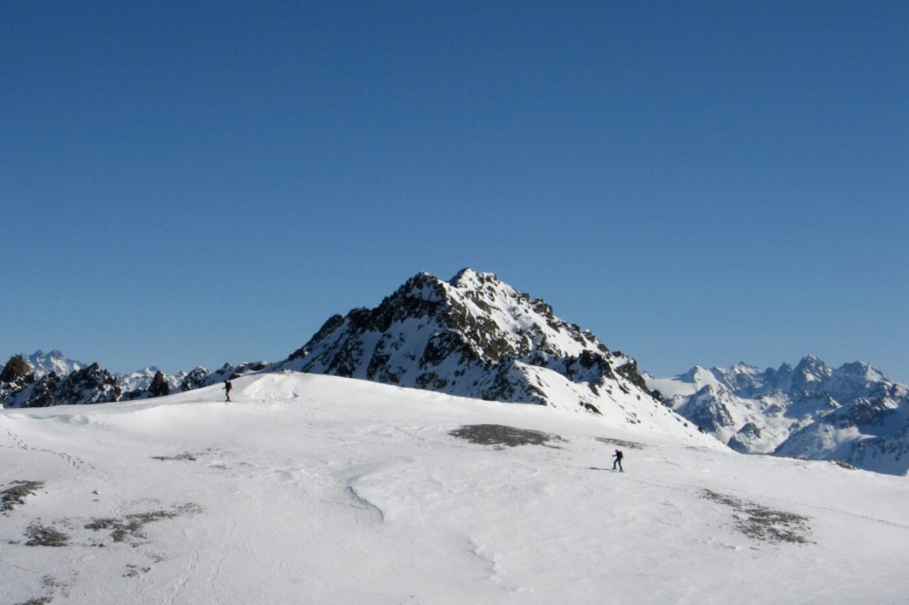 Münchensteiner Solarfirma baut alpine Grosssanlage in Klosters