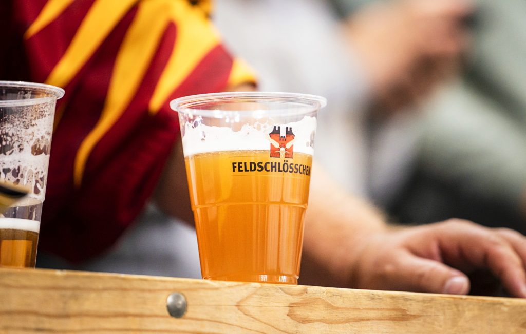 Die grösste Schweizer Brauerei machte letztes Jahr weniger Umsatz