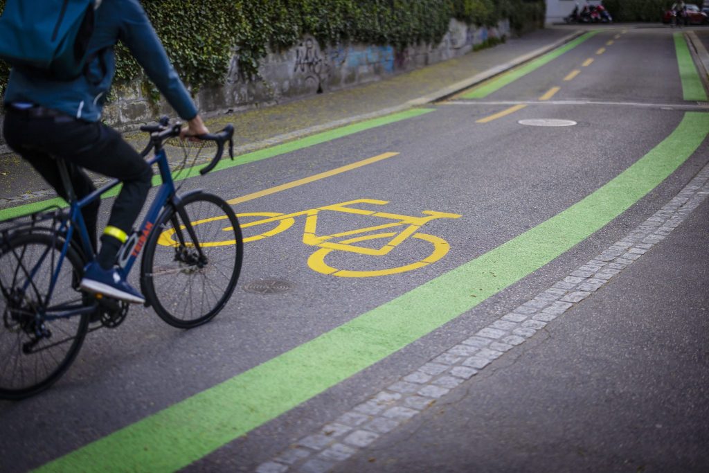 Basel-Stadt stimmt für mehr und sichere Velorouten ab