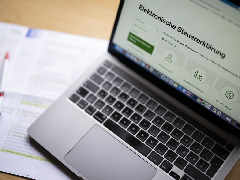 Baselbieter Regierung präsentiert Gegenvorschlag zur SVP-Initiative