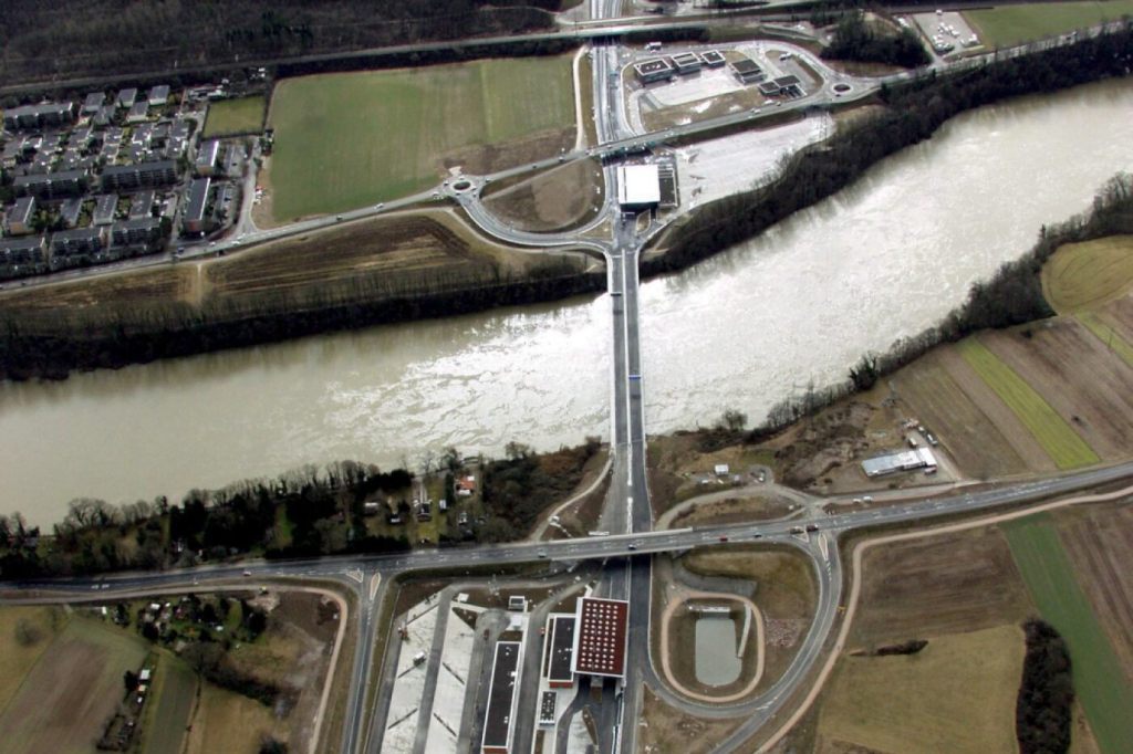 Baselland fordert Unterstützung der A98 zur Entlastung des Transitverkehrs