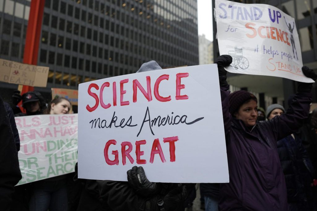 «Stand up for Science» – Tausende Wissenschaftler demonstrieren gegen Trump