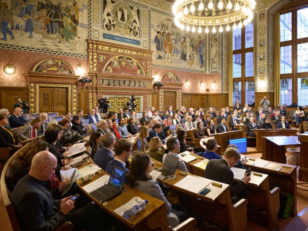 Grosser Rat lehnt Lohngleichheitsanalysengesetz ab