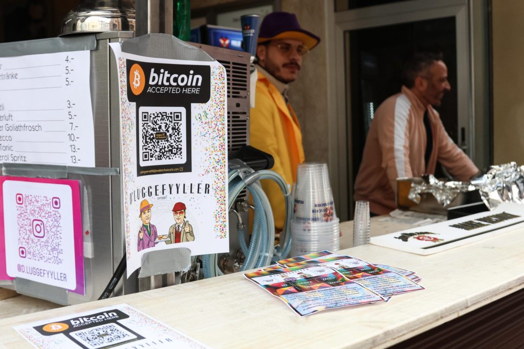 Der Bitcoin ist an der Basler Fasnacht angekommen