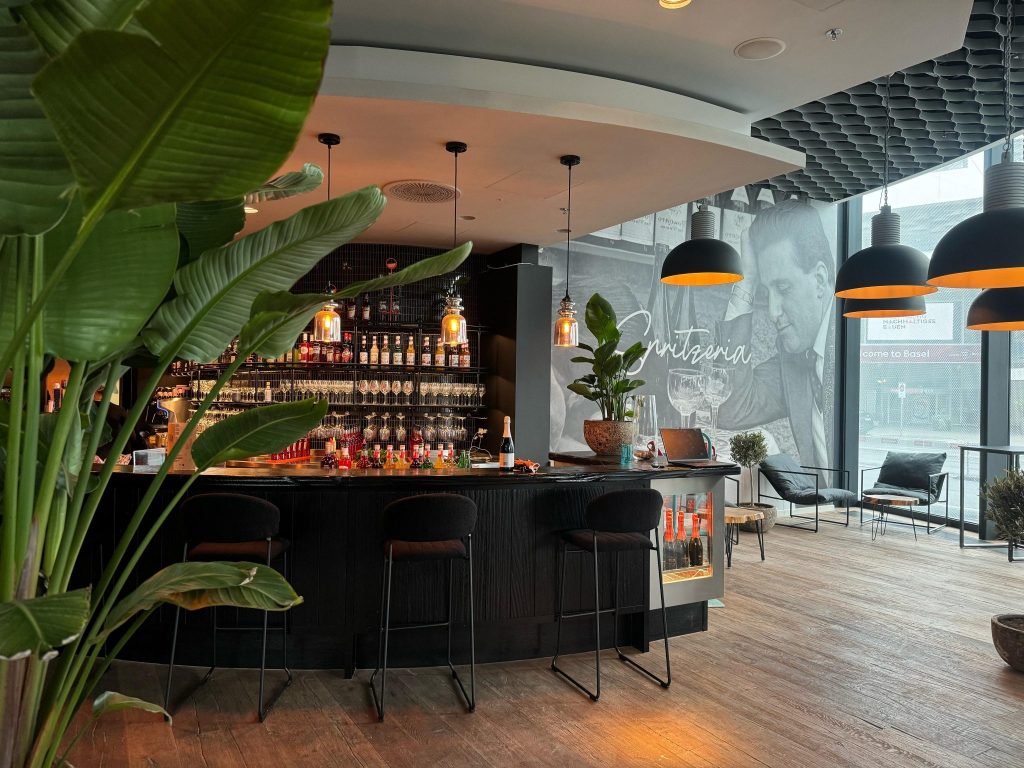 Fiera Bar beim Messeplatz lockt mit verschiedenen Spritz-Kreationen