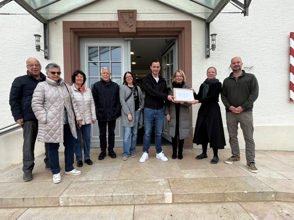 1’875 Unterschriften für Lernschwimmbeckens in Aesch gesammelt