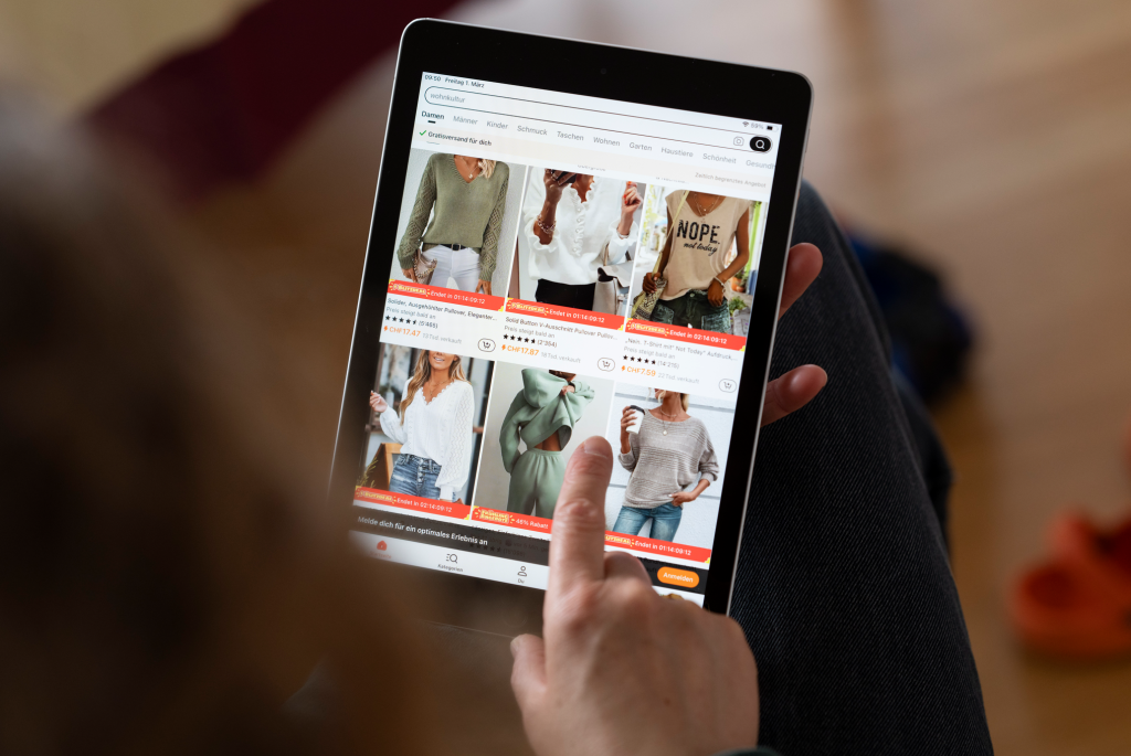 Europäer im Kleiderwahn – Noch nie wurde so viel Kleidung gekauft