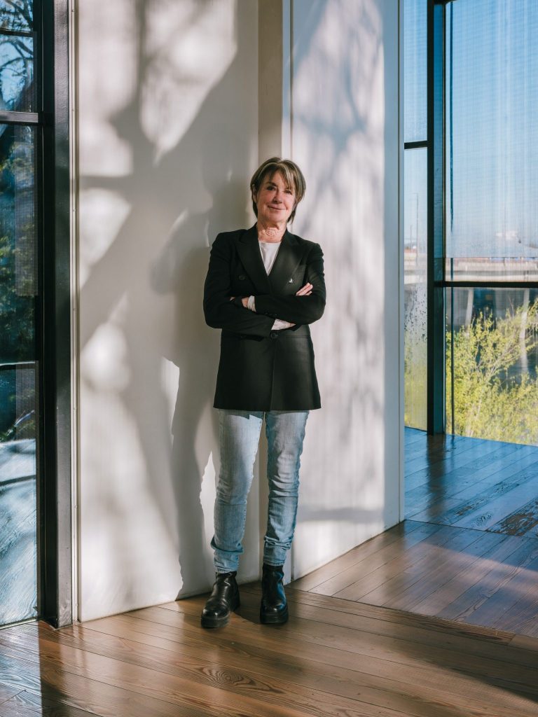 Suzanne Lacy thematisiert im Museum Tinguely Gewalt an Frauen