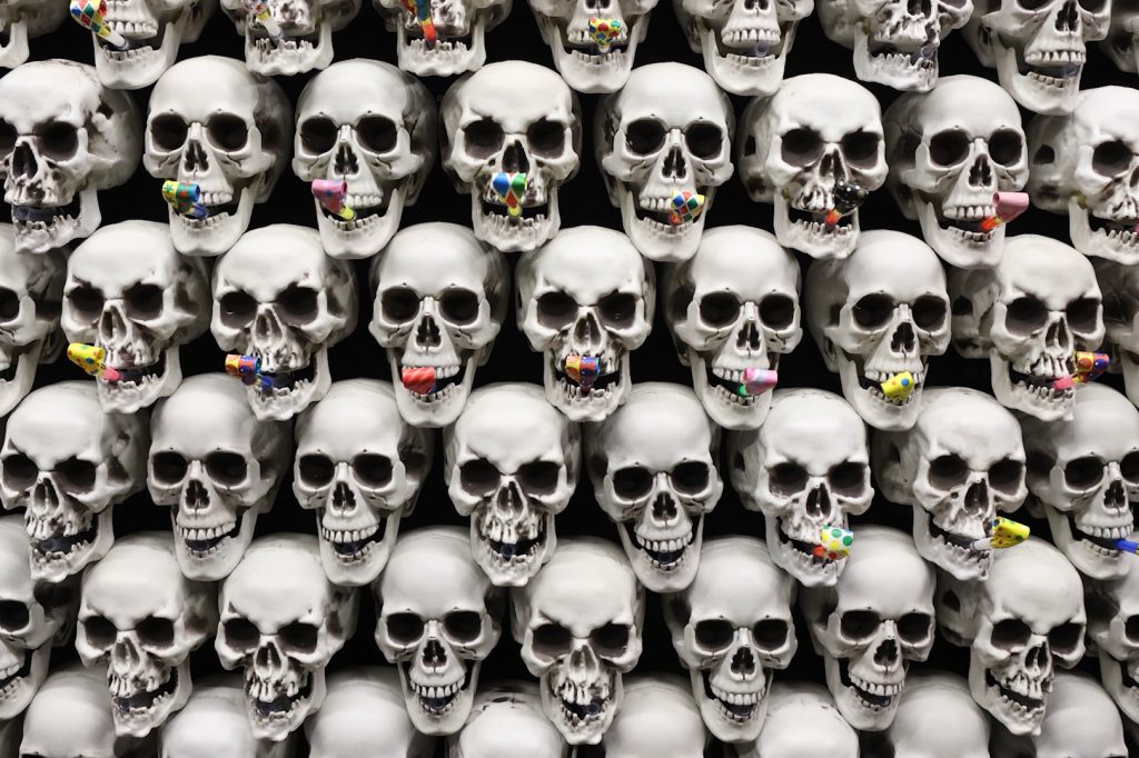 «Scream Machines» erweckt historische Geisterbahn und Tinguelys Vermächtnis zu neuem Leben