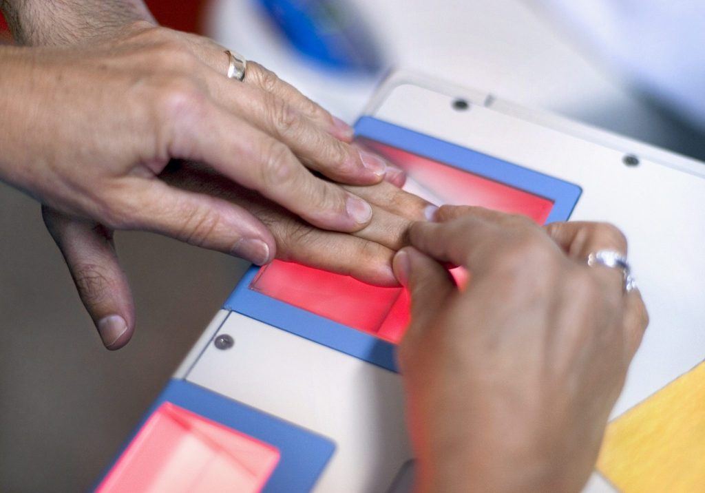 Zahl der Asylgesuche in der Schweiz nimmt weiter ab