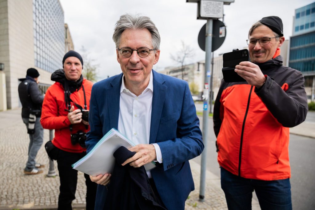 CDU/CSU und SPD schliessen deutsche Koalitionsverhandlungen ab