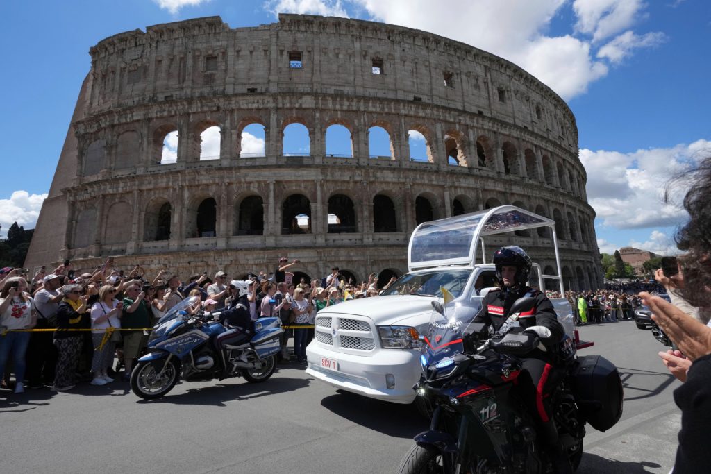 Bemerkenswerte Momente rund um die Papst-Trauerfeier