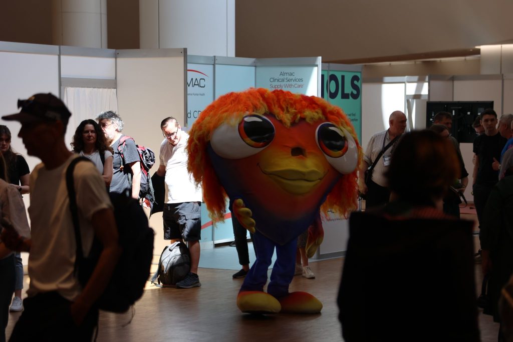 Grossaufgebot der Freiwilligen am ESC