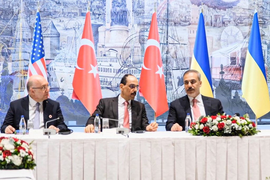 Gespräche zwischen Ukraine und Russland haben begonnen