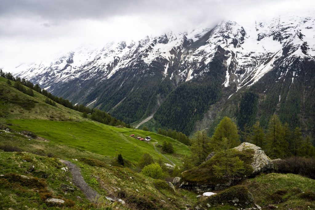 Unruhige Nacht auf dem Birchgletscher oberhalb Blatten VS