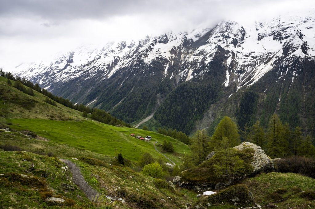 Unruhige Nacht auf dem Birchgletscher oberhalb Blatten VS