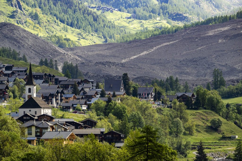 Solidaritätsbekundungen mit Bergsturz-Opfern im Lötschental