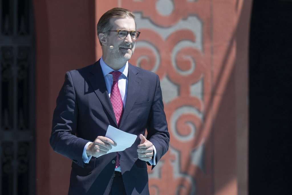 Nochmals zum Geniessen: Die grosse ESC-Parade durch die Innenstadt