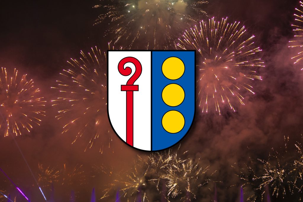 Keine 1.-August-Feier und höhere Badieintritte: So will Reinach seine Finanzen entlasten