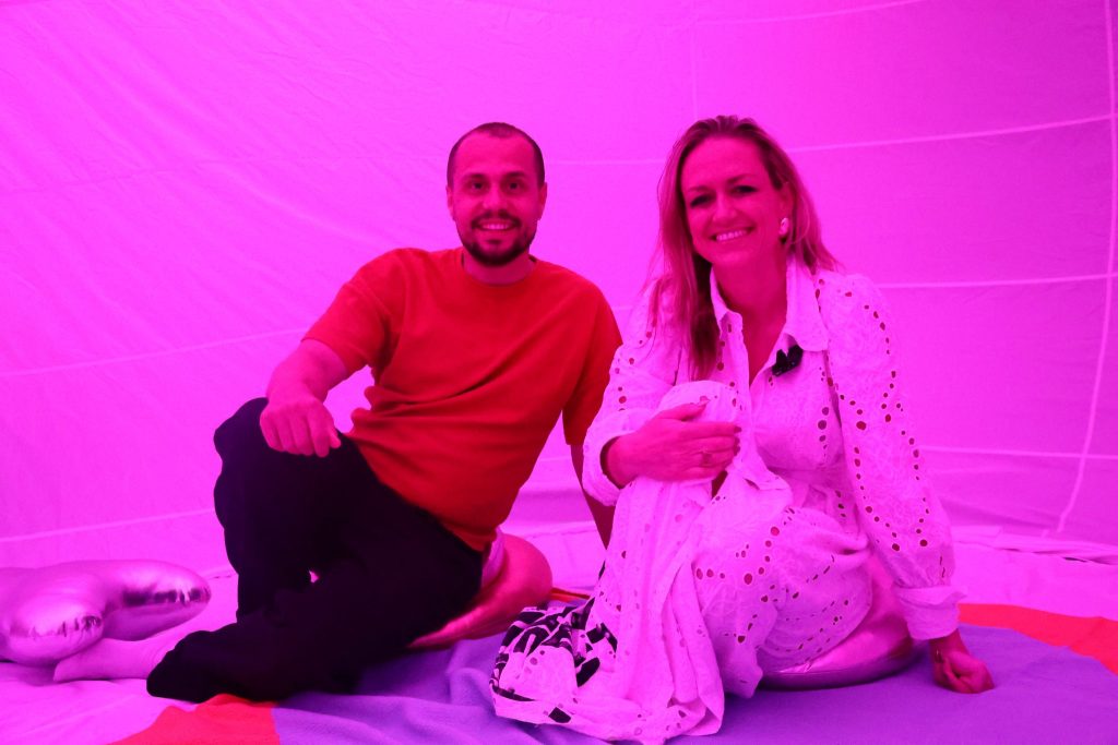 «Breathe with me»: Atmende Kunstinstallation als Ort der Ruhe