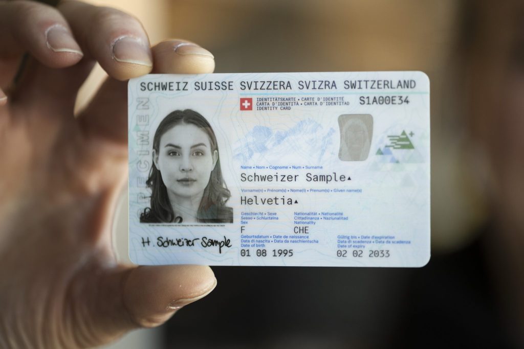 Die ID soll künftig einen Chip mit biometrischen Daten enthalten
