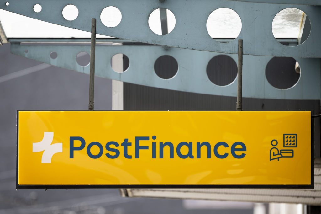 Postfinance baut 141 Stellen ab