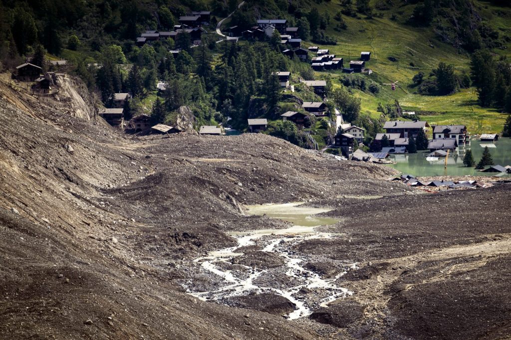 Blatten VS soll in drei bis fünf Jahren wieder aufgebaut werden
