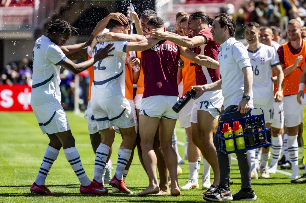 Schweizer Sieg in zerfahrener Partie