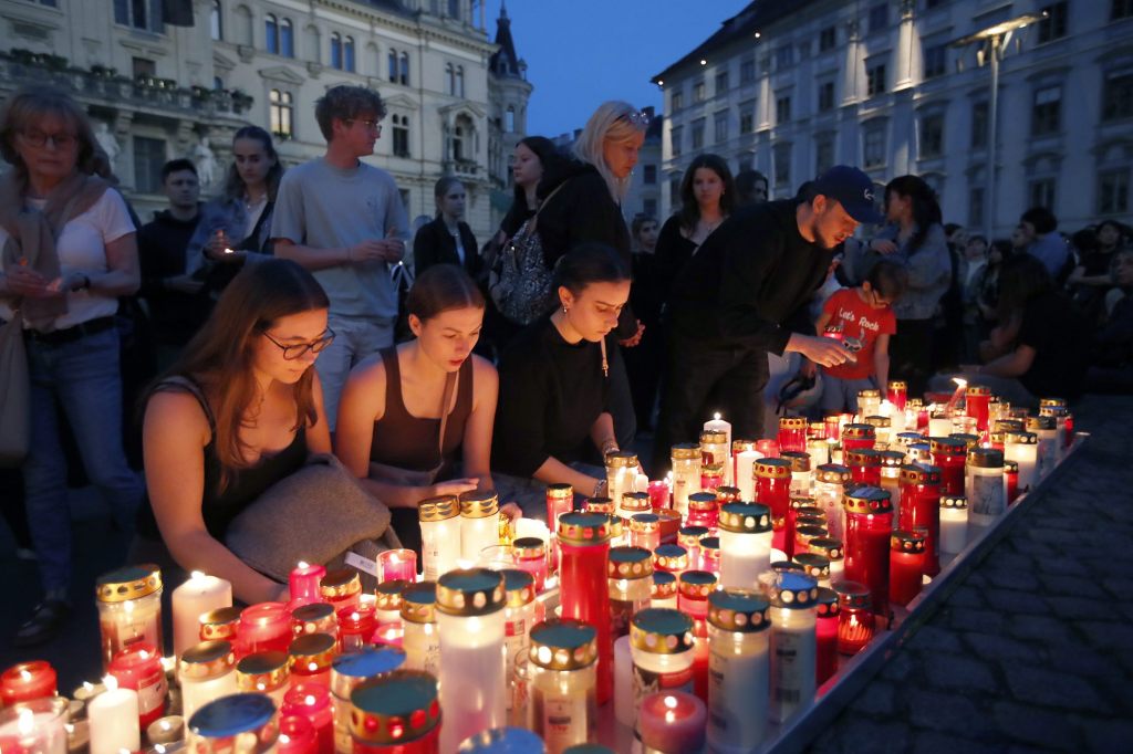 Nach Amoklauf in Graz: Suche nach Motiv des Täters