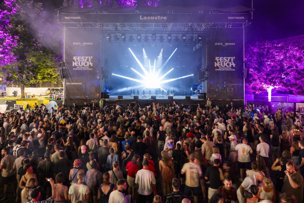 Musikfestival in Neuenburg muss wegen Windböen evakuiert werden