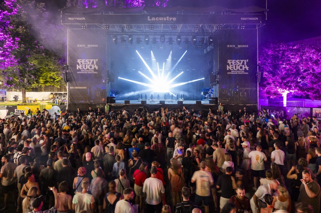 Musikfestival in Neuenburg muss wegen Windböen evakuiert werden