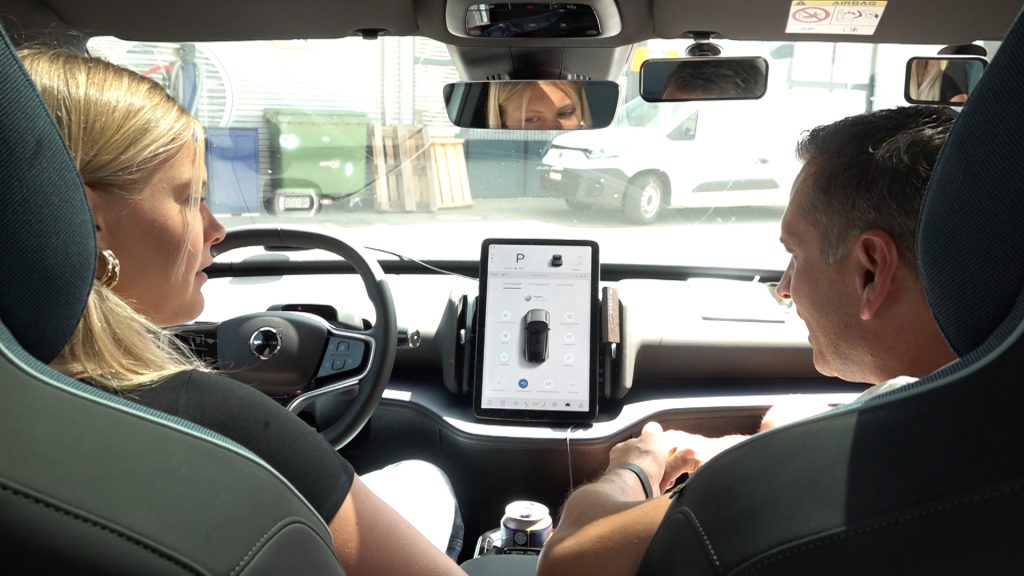 So bereiten sich Neulenker auf die Prüfung mit Assistenzsystemen vor