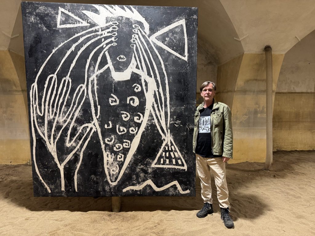 40 Jahre alt und über zwei Meter hoch – Das steckt hinter der Ausstellung im Filter 4