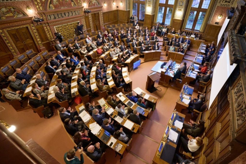 Das Basler Ratsbüro wird auf die Zahl der Fraktionen angepasst