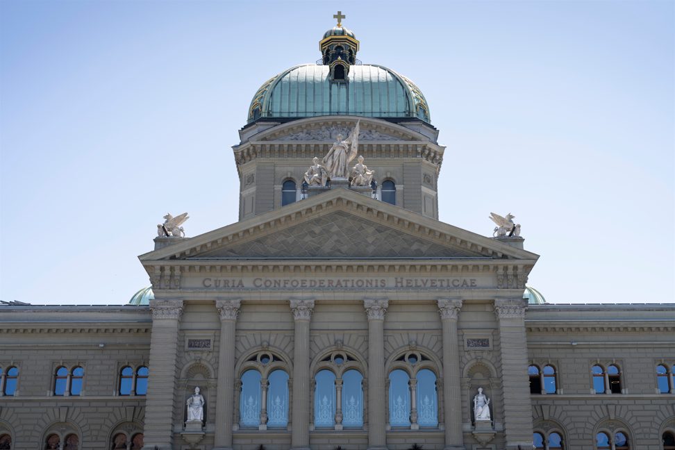 Der Bundesrat genehmigt Spionage-Ermittlungen beim Nachrichtendienst