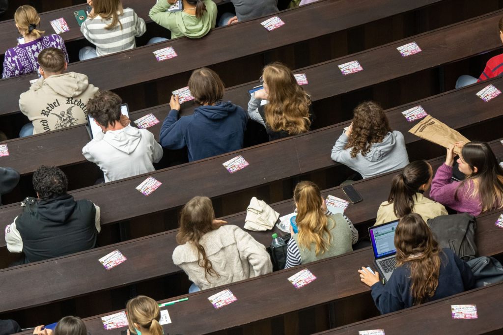 Wer lange studiert, soll doppelt bezahlen