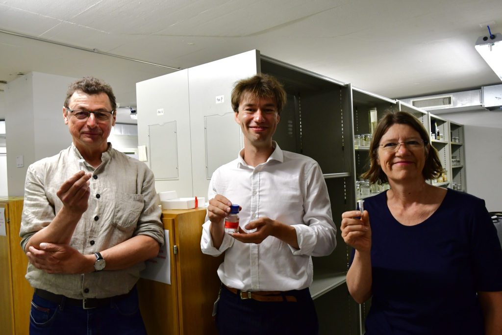 Forschungsteam des Tropeninstituts entdeckt neue parasitäre Wurmart