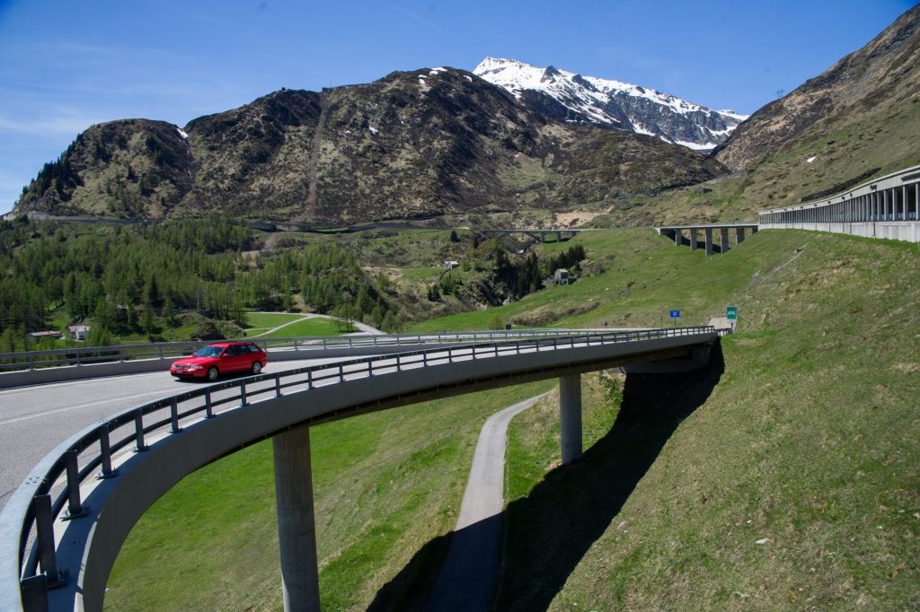 Raser mit 118 Kilometern pro Stunde bei erlaubten 50 unterwegs