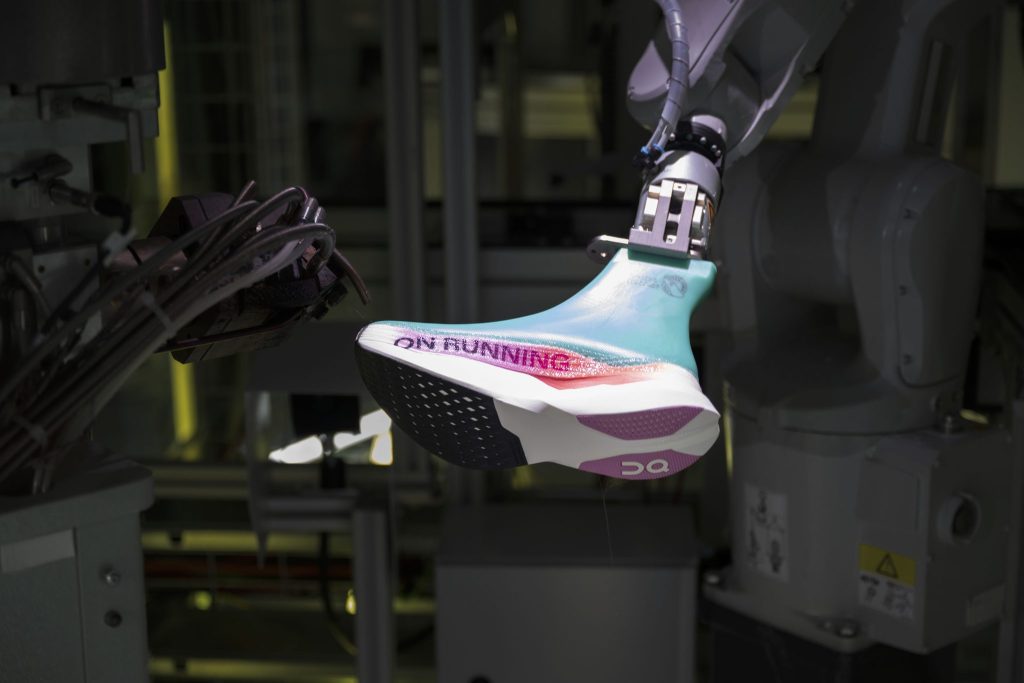 On eröffnet Produktion in Zürich – ein Roboter statt 300 Arbeiter