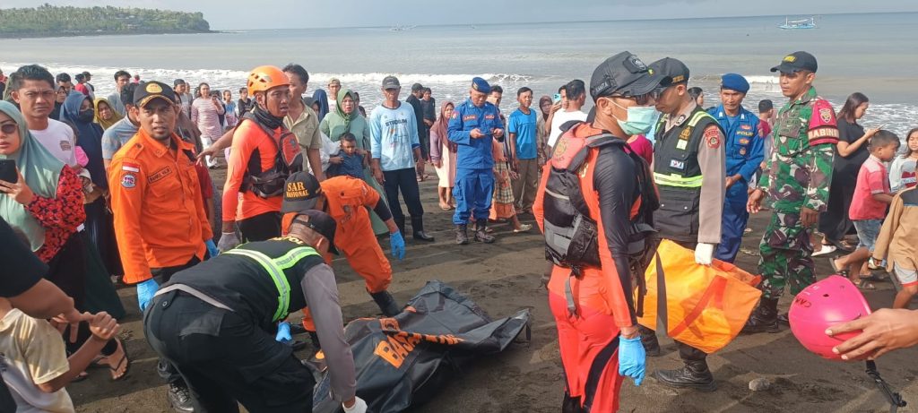 Mindestens vier Tote bei Fährunglück nahe Bali