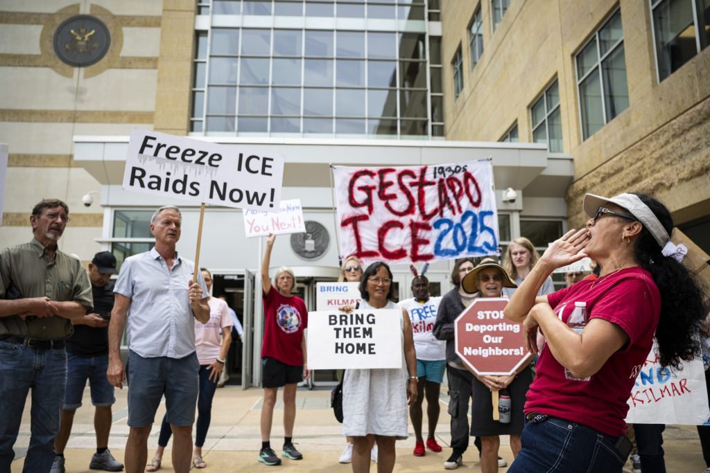 Gericht blockiert Trumps Razzien ohne hinreichenden Verdacht