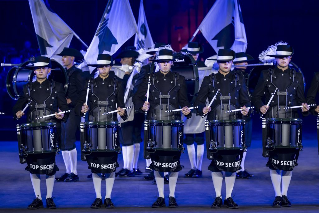 Trommelwirbel und Dudelsäcke: Das Basel Tattoo feiert Premiere