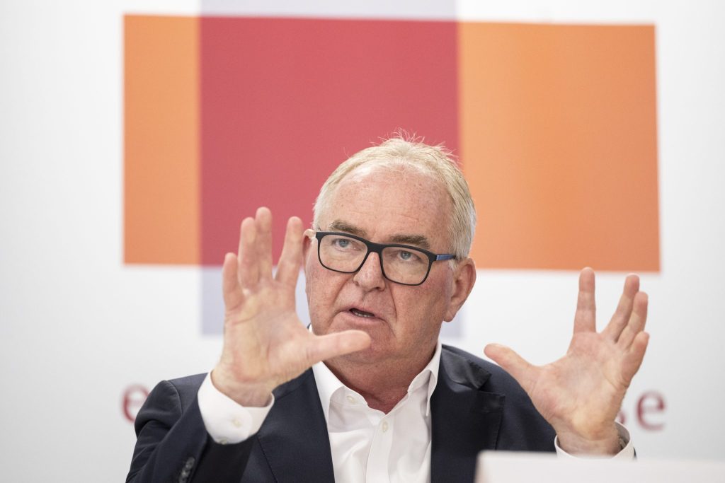 Wirtschaft fordert schlanke Umsetzung des EU-Vertragspakets