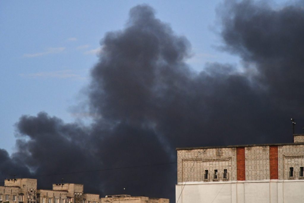 Heftige Luftangriffe treffen besonders Westen der Ukraine