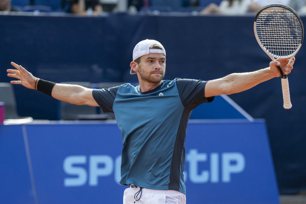 Kym mit erstem Sieg auf ATP-Tour — Wawrinka verliert